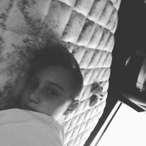 Meet your Posher, Drew